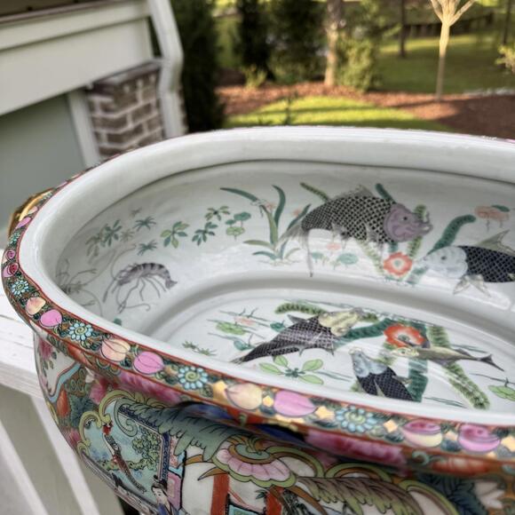 Vintage Chinese Porcelain Decorative Bowl |  Gold Handles Koi Fish - Picture 8 of 9